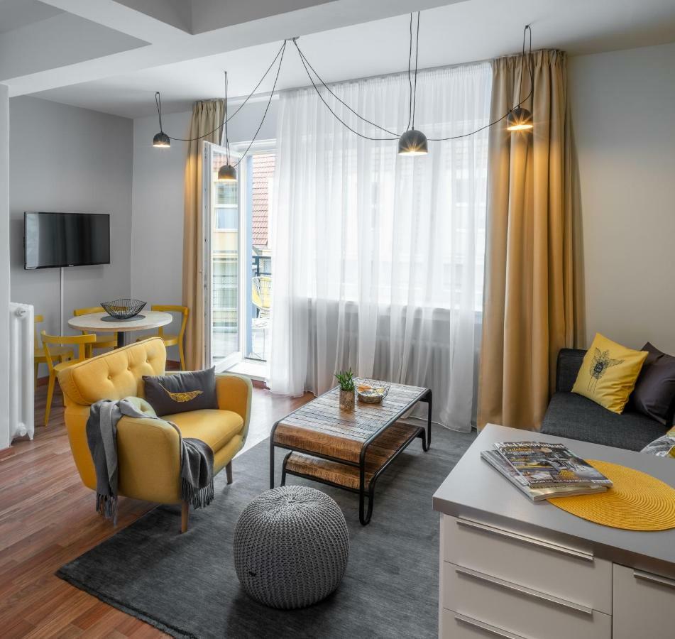 City Leaf Apartments Прага Екстериор снимка