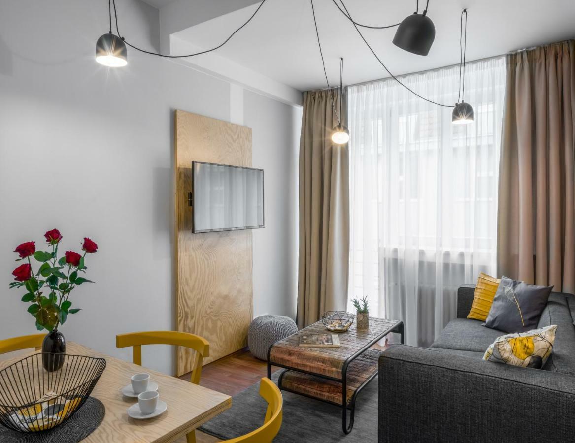 City Leaf Apartments Прага Екстериор снимка